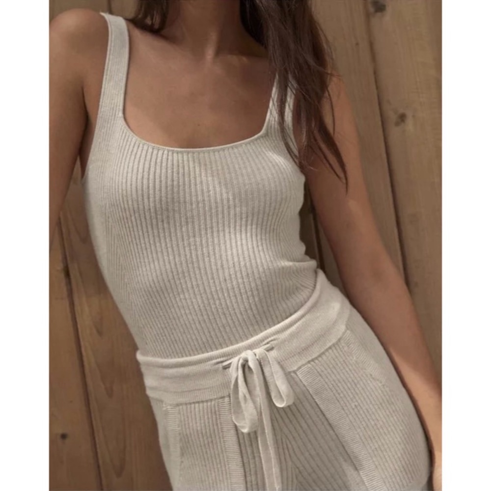 NWT Splendid XS Georgie Rib Tank in Oat Heather
